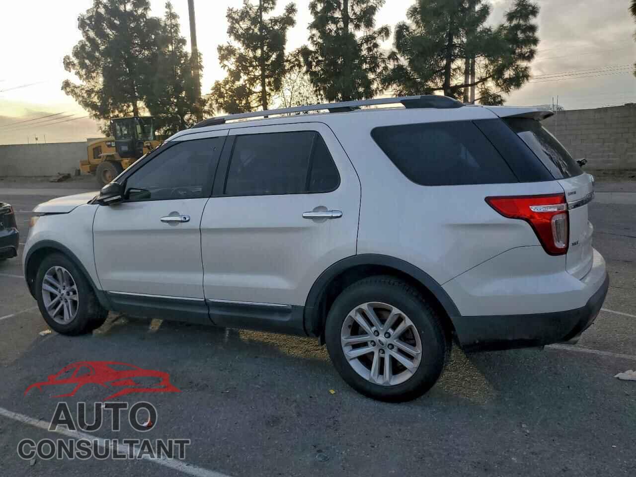 FORD EXPLORER 2015 - 1FM5K7D85FGB12149