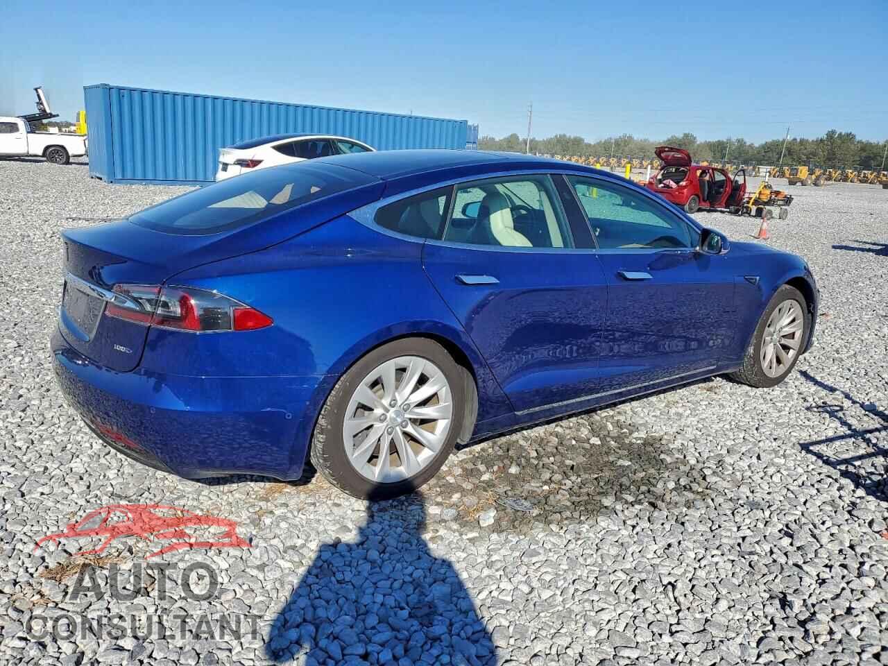 TESLA MODEL S 2018 - 5YJSA1E22JF260280