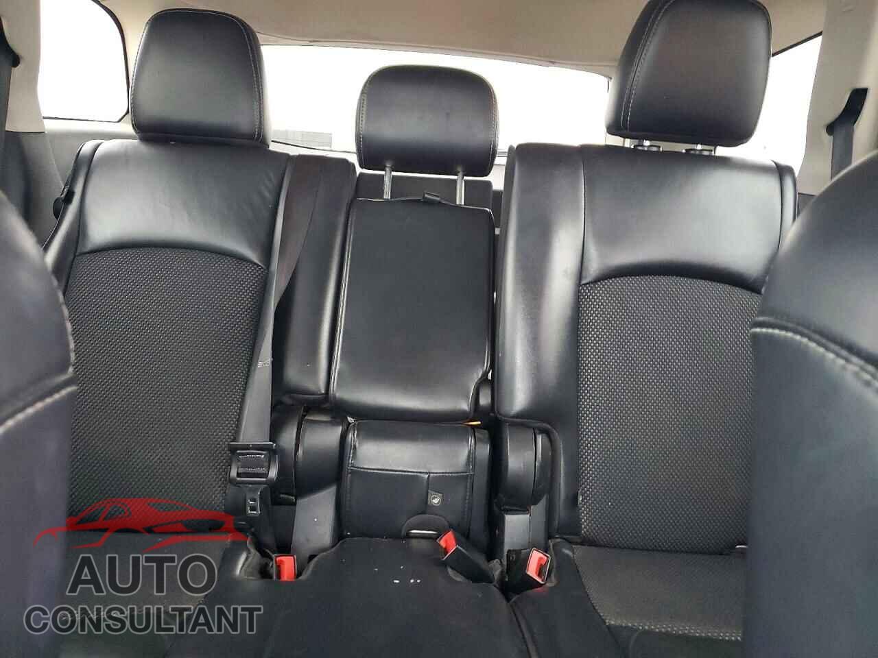 DODGE JOURNEY 2015 - 3C4PDCGG7FT611209