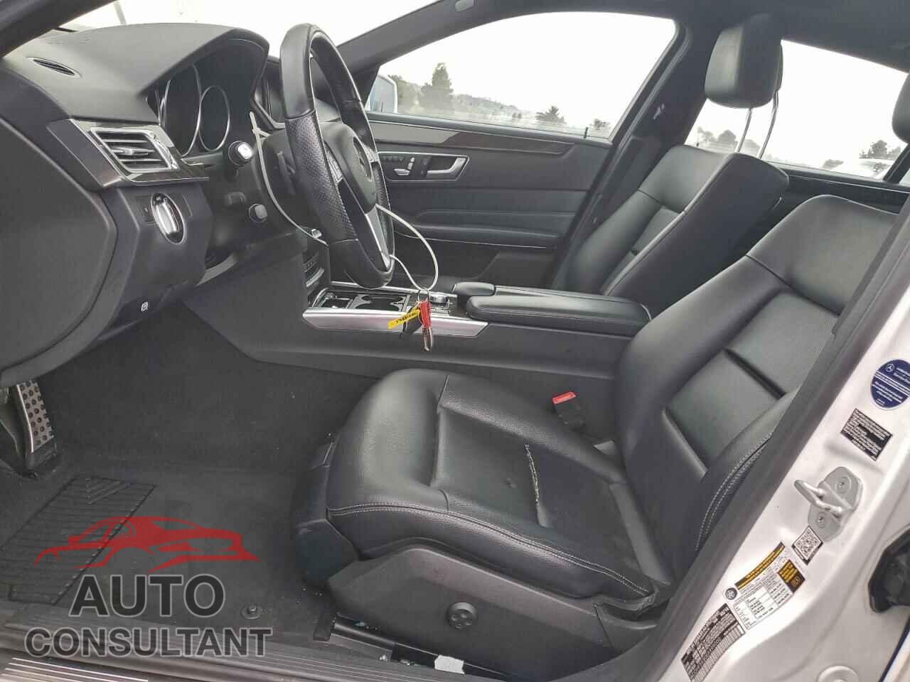 MERCEDES-BENZ E-CLASS 2014 - WDDHF5KB0EA999000