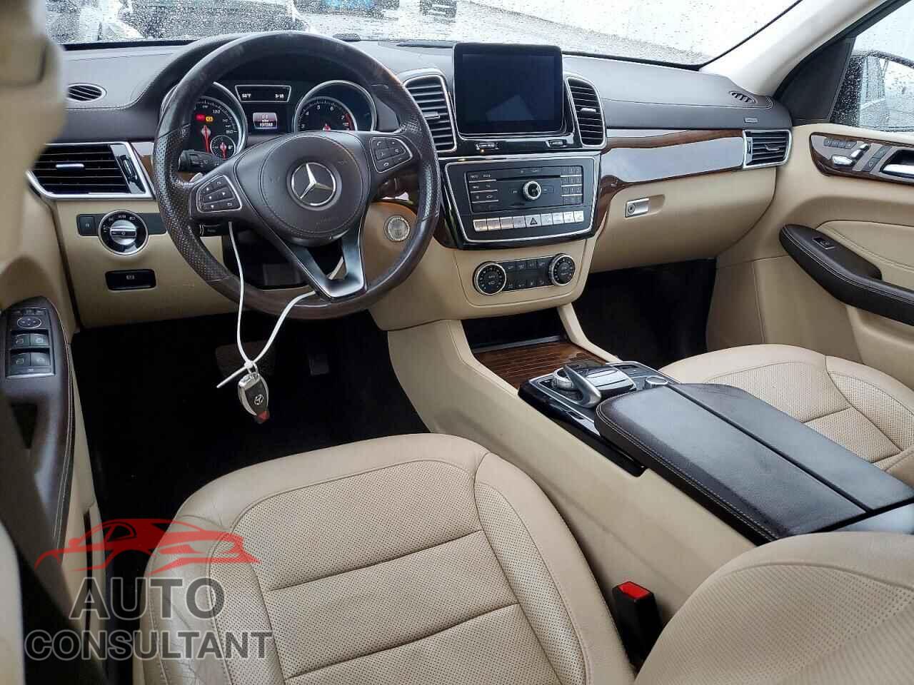 MERCEDES-BENZ GLS-CLASS 2017 - 4JGDF6EE5HA815996