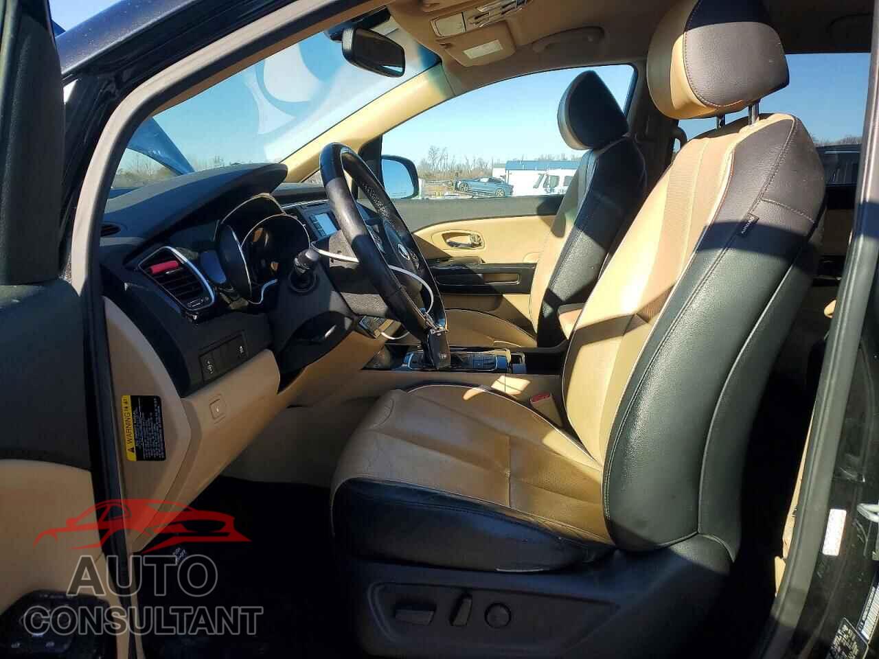 KIA All Models 2016 - KNDMC5C12G6158499