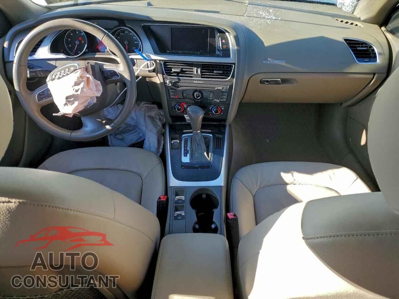 AUDI A5 2012 - WAULFAFH2CN004084