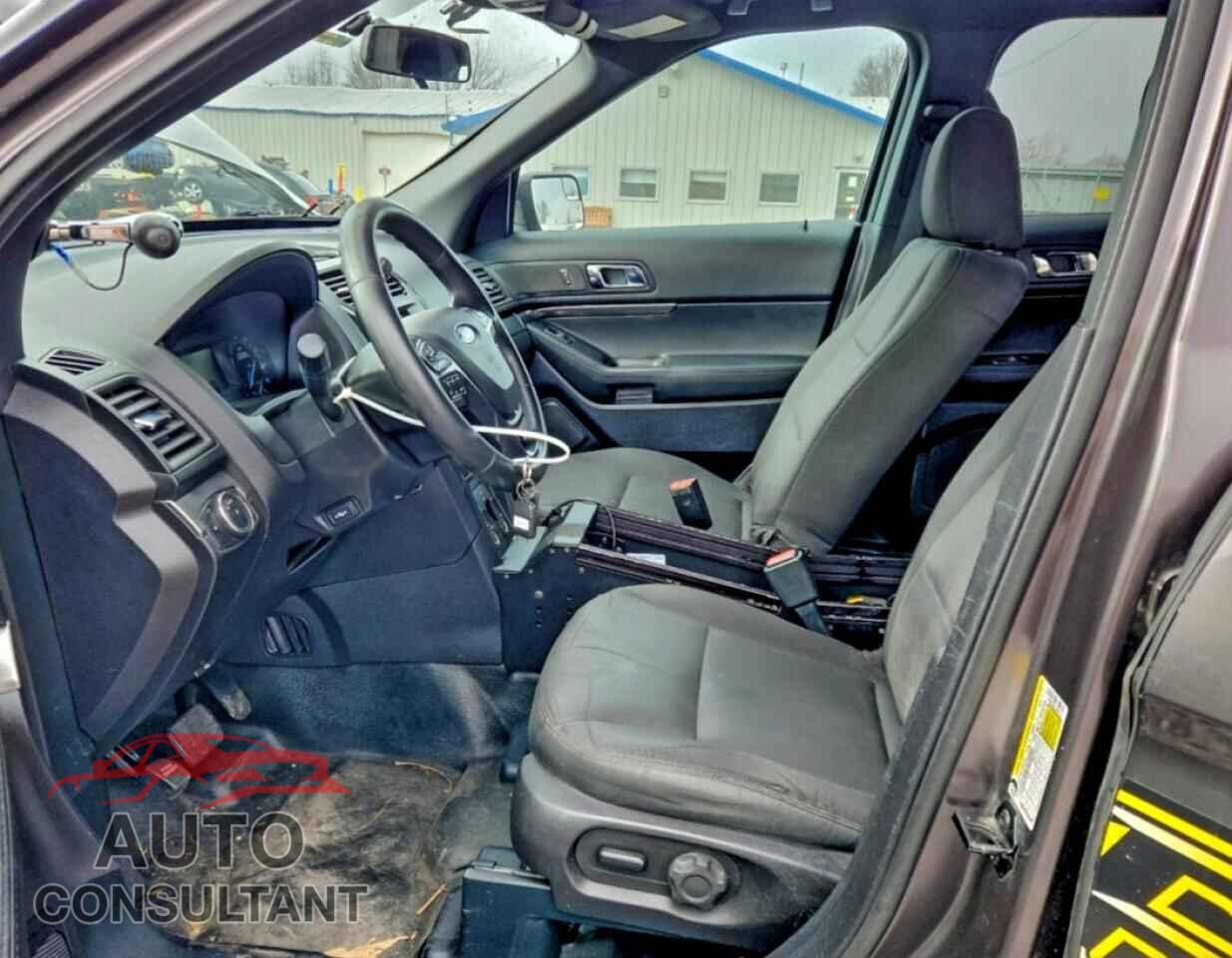 FORD EXPLORER 2018 - 1FM5K8AR6JGB92038