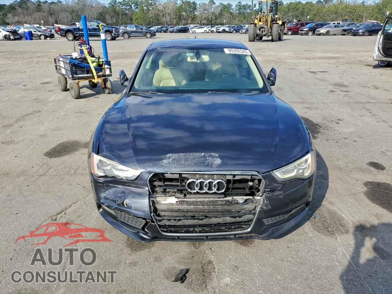 AUDI A5 2014 - WAUCFAFR9EA024383