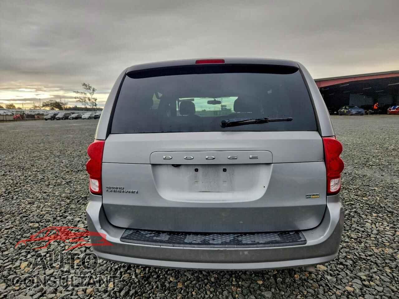 DODGE CARAVAN 2018 - 2C4RDGBG8JR202395