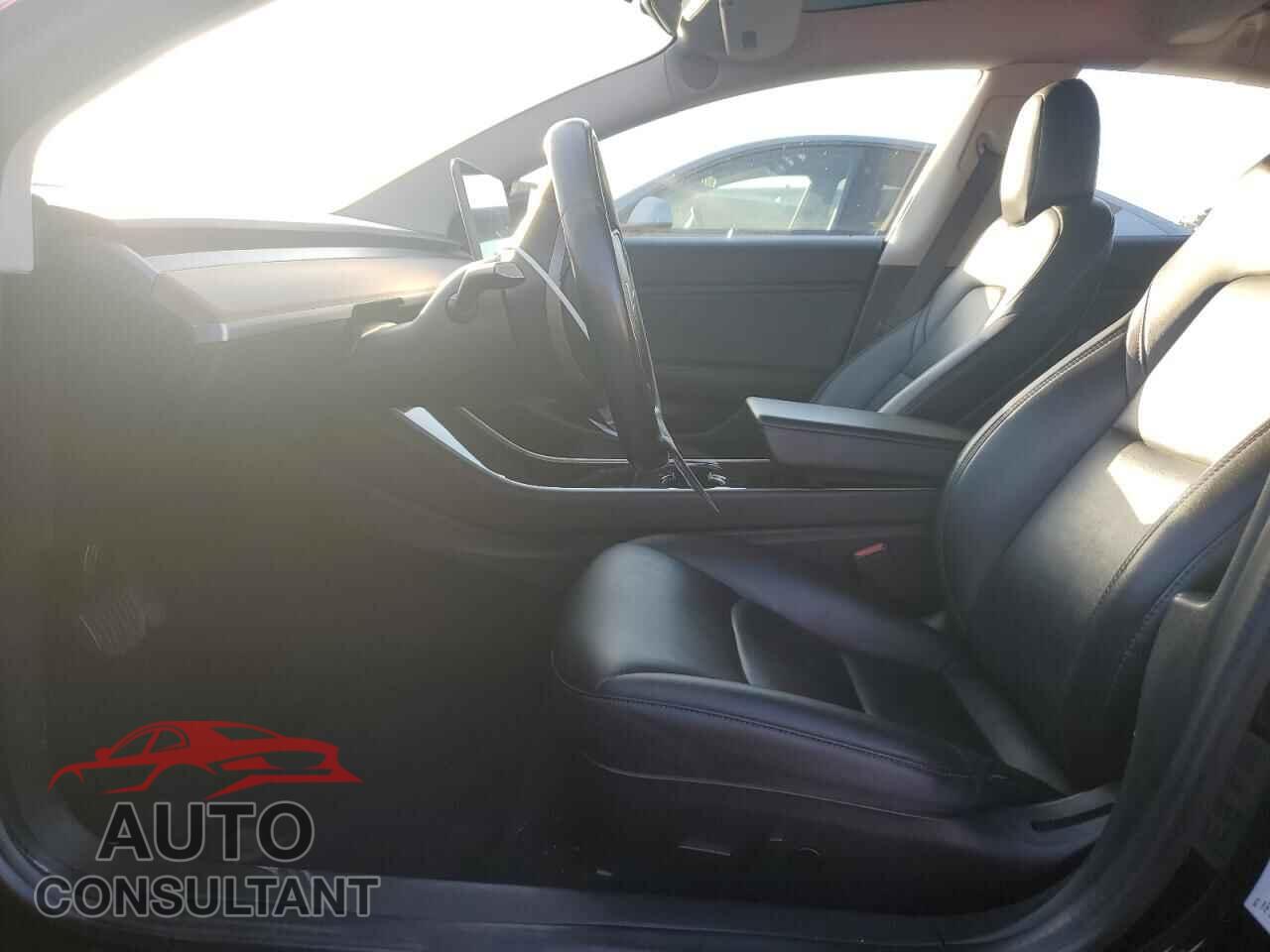 TESLA MODEL 3 2018 - 5YJ3E1EA7JF095651