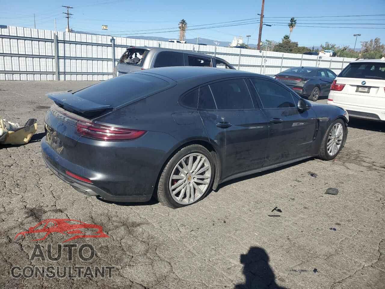 PORSCHE PANAMERA 2018 - WP0AE2A76JL127672