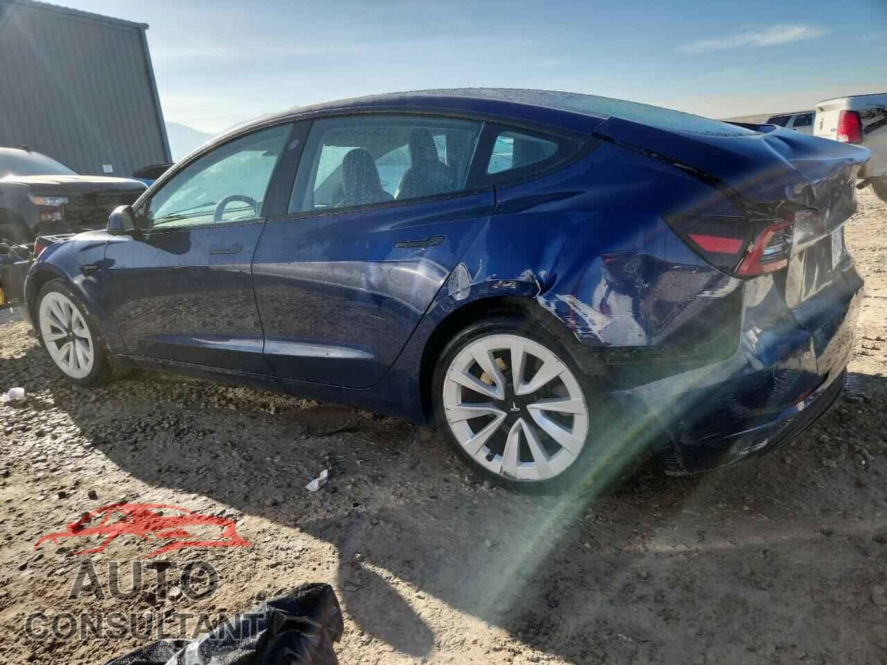 TESLA MODEL 3 2022 - 5YJ3E1EA8NF368683