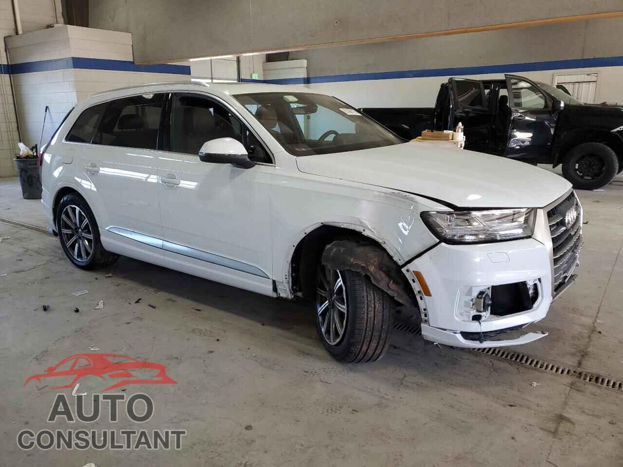 AUDI Q7 2017 - WA1LAAF79HD041066