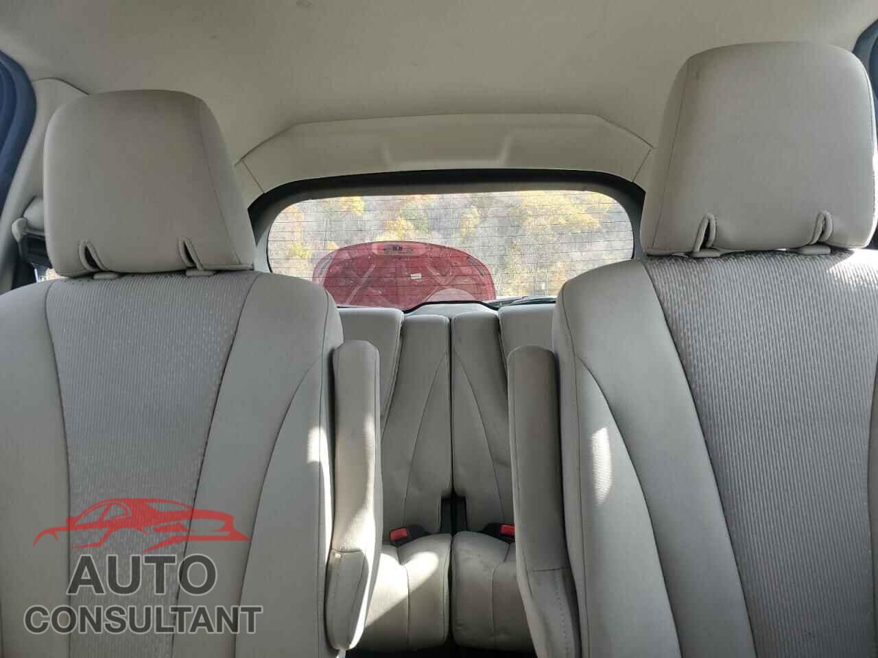 MAZDA 5 2012 - JM1CW2BL7C0103029