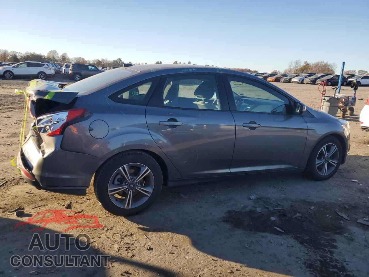 FORD FOCUS 2014 - 1FADP3F22EL262427