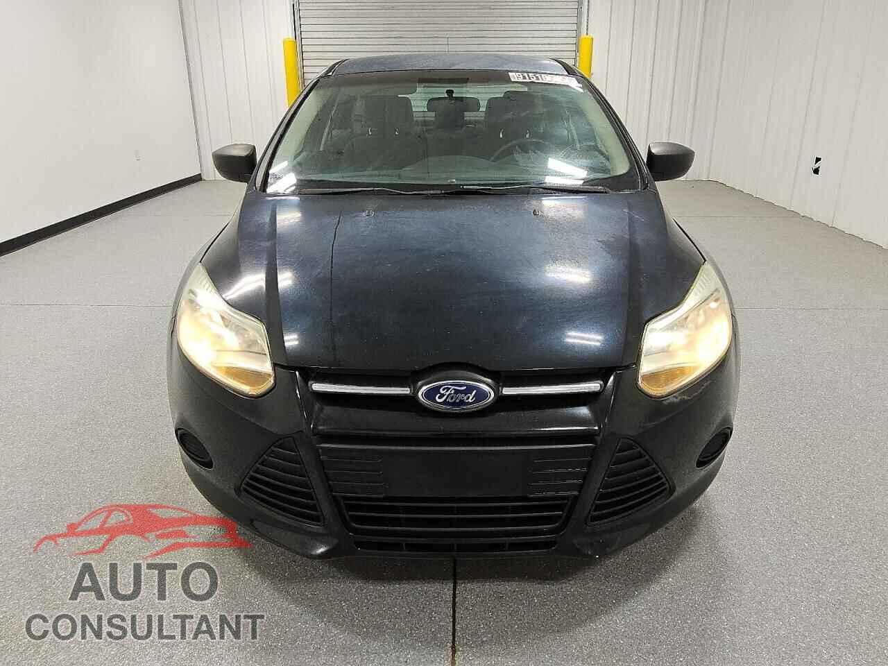 FORD FOCUS 2014 - 1FADP3E29EL302133