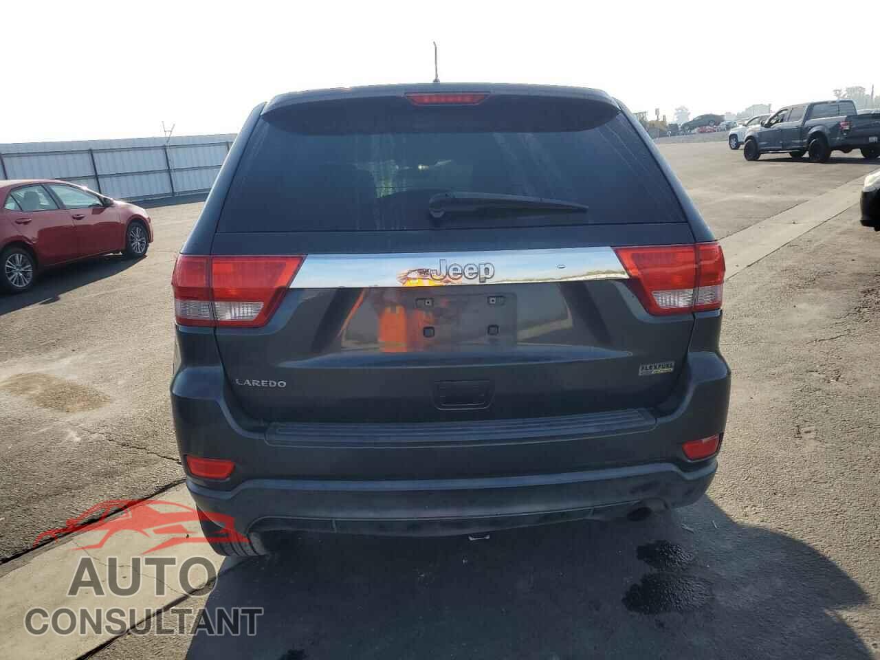 JEEP GRAND CHER 2011 - 1J4RS4GG3BC588032