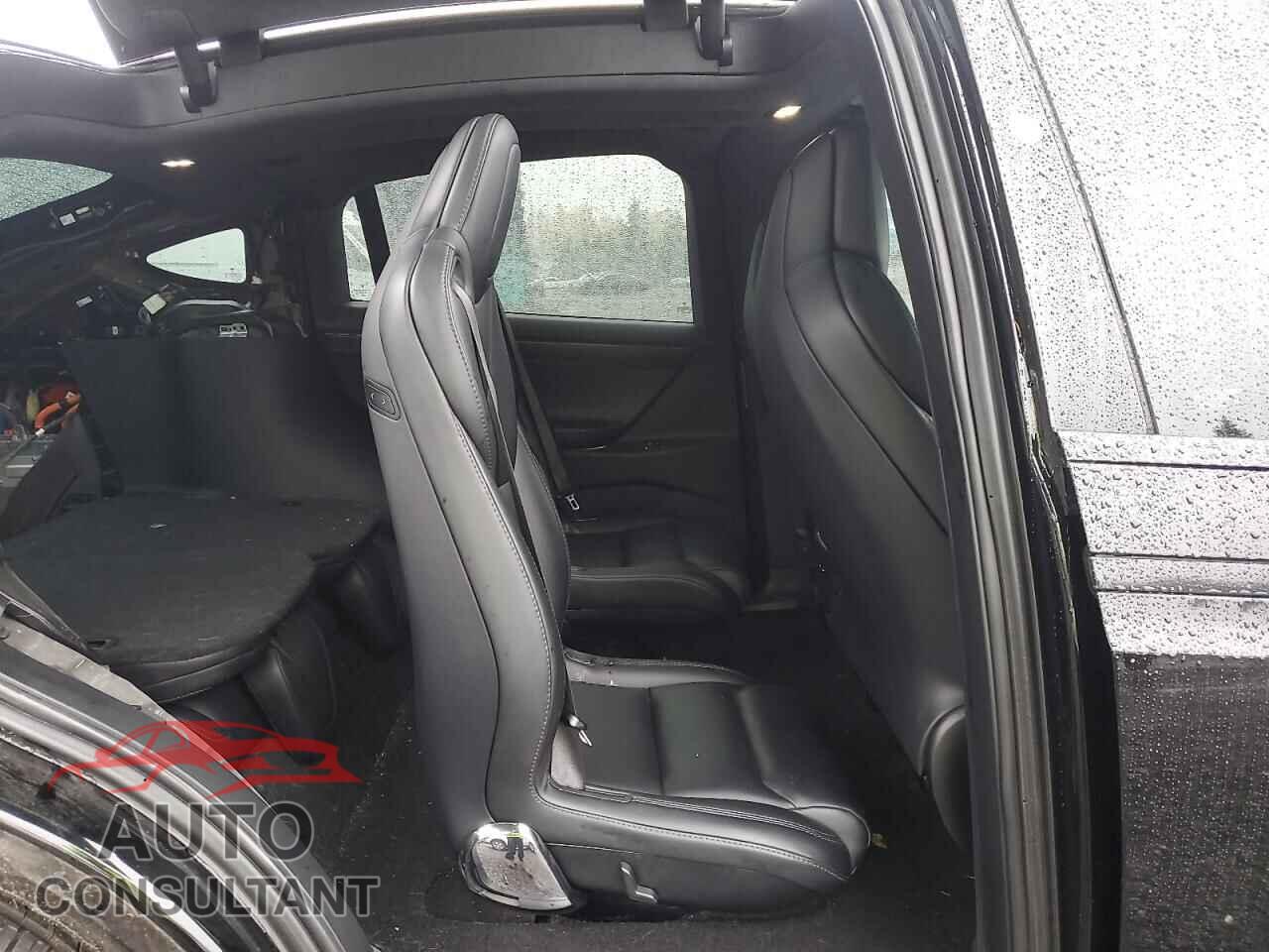 TESLA MODEL X 2019 - 5YJXCBE21KF197230