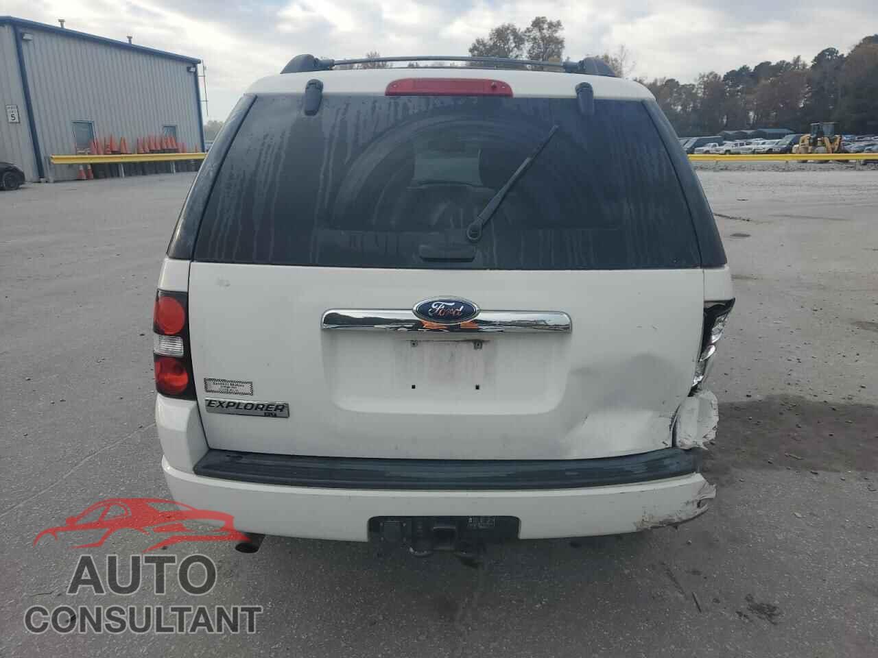 FORD EXPLORER 2009 - 1FMEU63E39UA28557