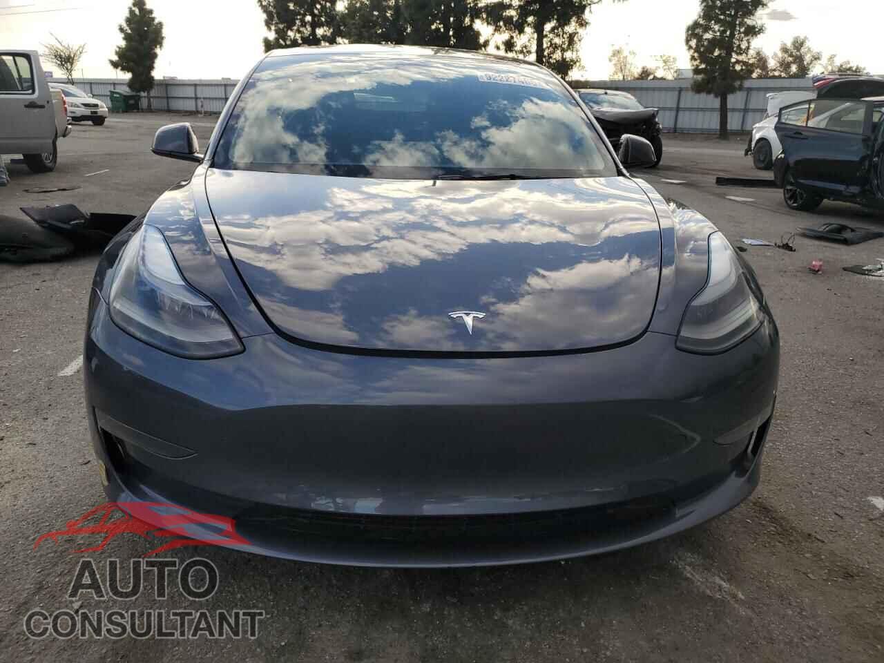 TESLA MODEL 3 2022 - 5YJ3E1EAXNF232152