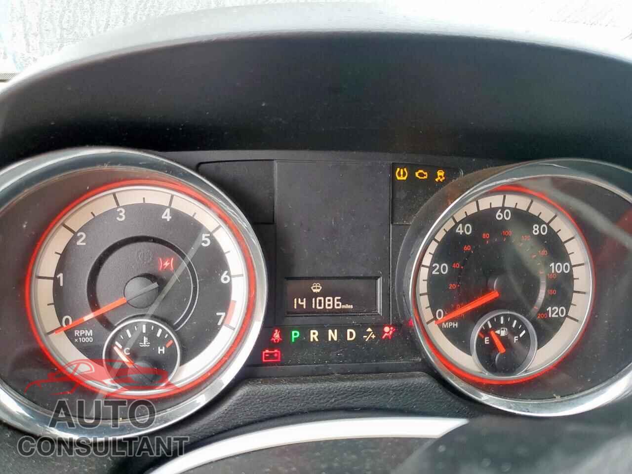 DODGE CARAVAN 2013 - 2C4RDGBG0DR703835