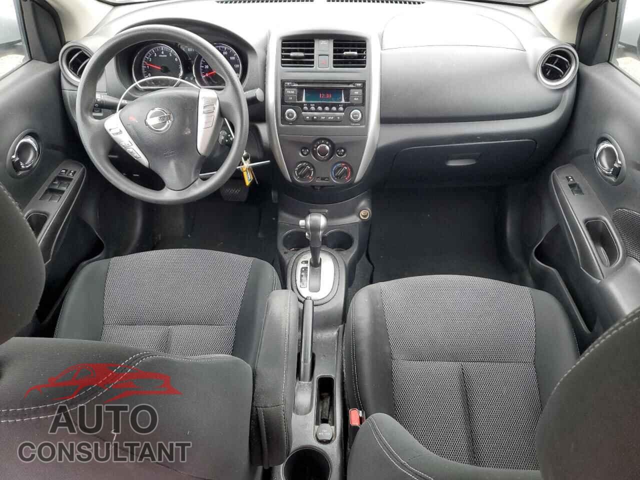 NISSAN VERSA 2018 - 3N1CN7AP8JL848895