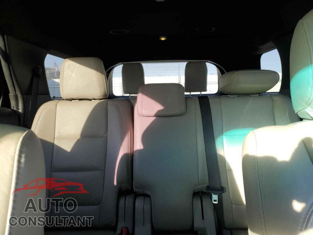 FORD EXPLORER 2015 - 1FM5K7D89FGC33931