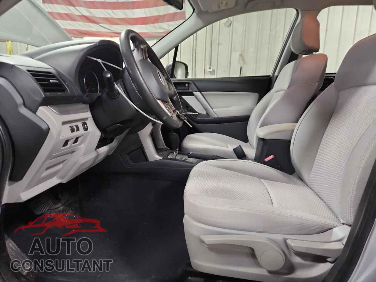 SUBARU FORESTER 2014 - JF2SJAAC0EH502604