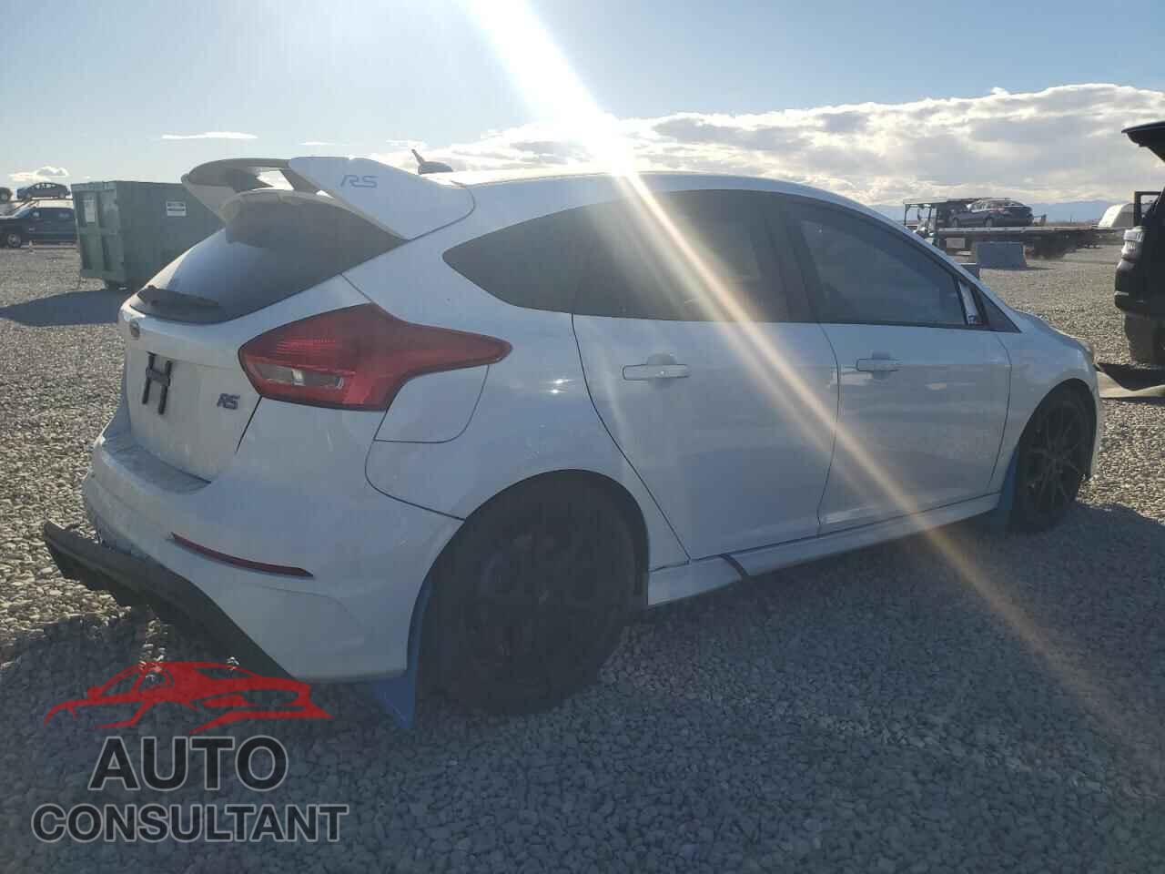 FORD FOCUS 2017 - WF0DP3TH1H4121721