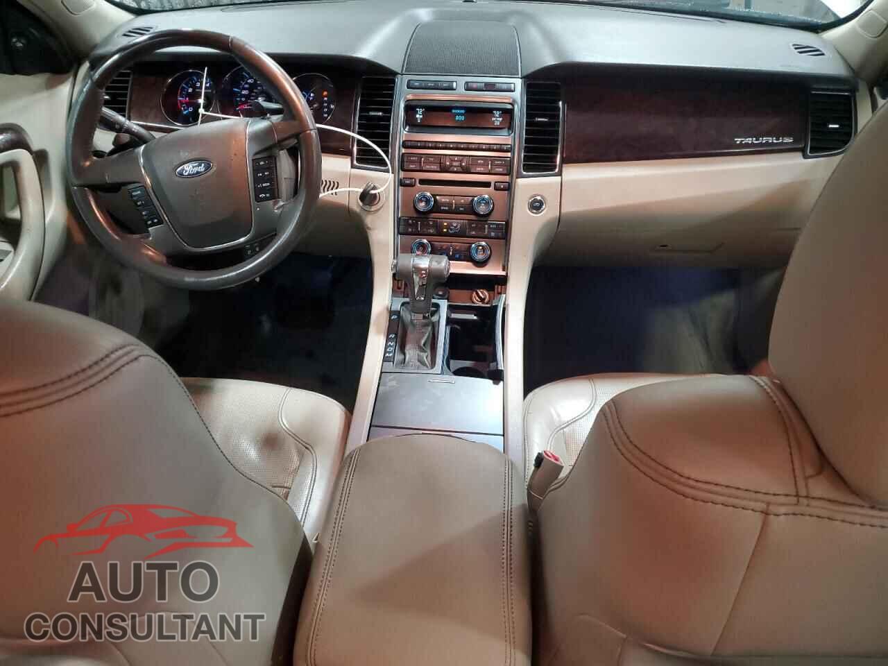 FORD TAURUS 2011 - 1FAHP2FW5BG178394