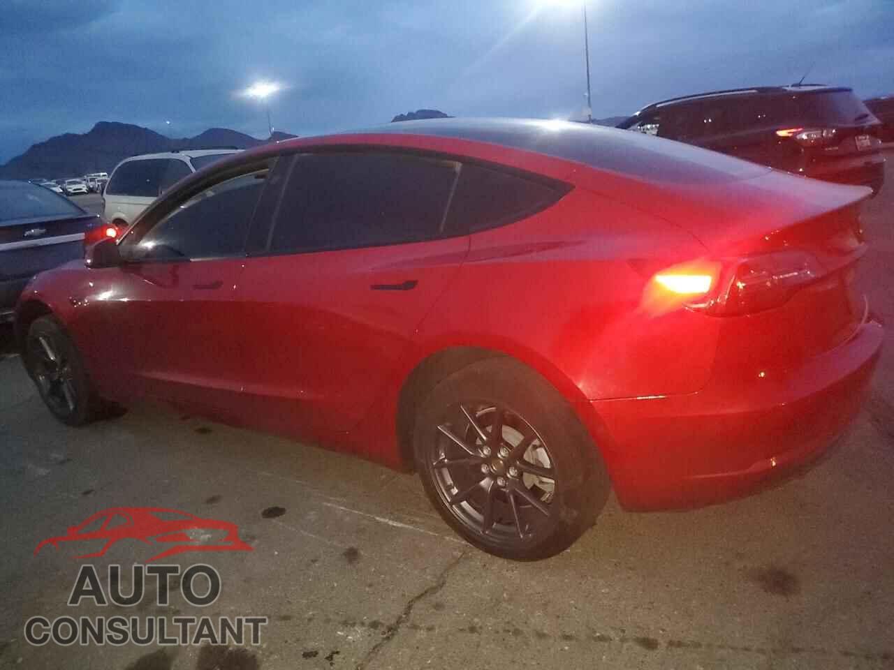 TESLA MODEL 3 2021 - 5YJ3E1EB2MF072999
