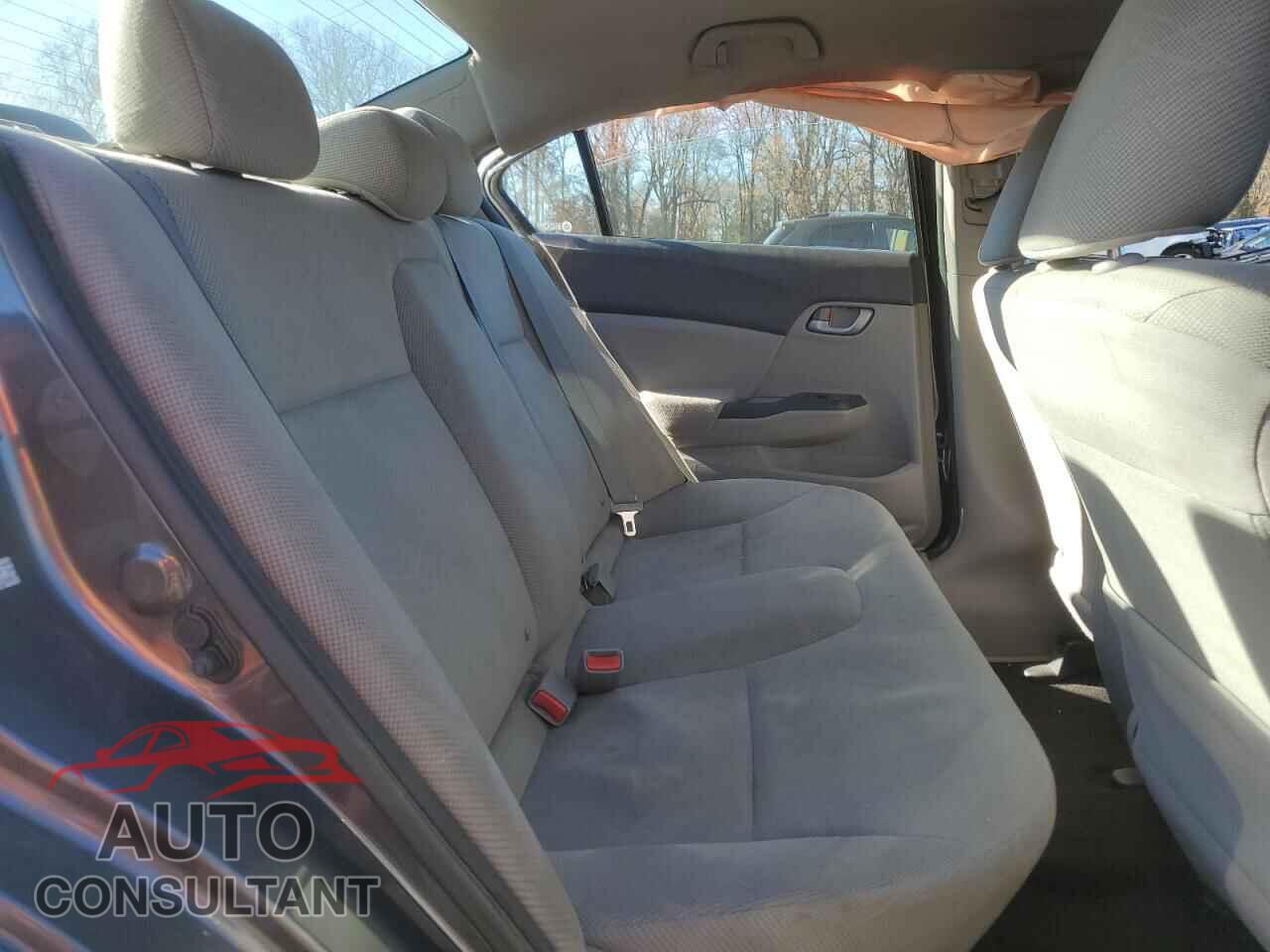 HONDA CIVIC 2012 - 2HGFB2F57CH540787