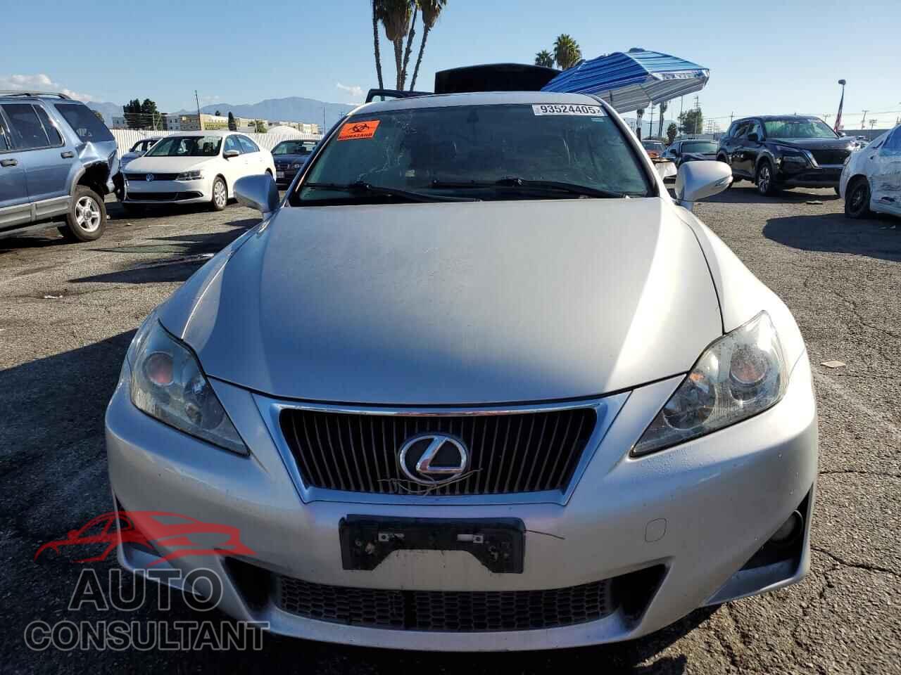 LEXUS IS 2011 - JTHBF5C24B2100951