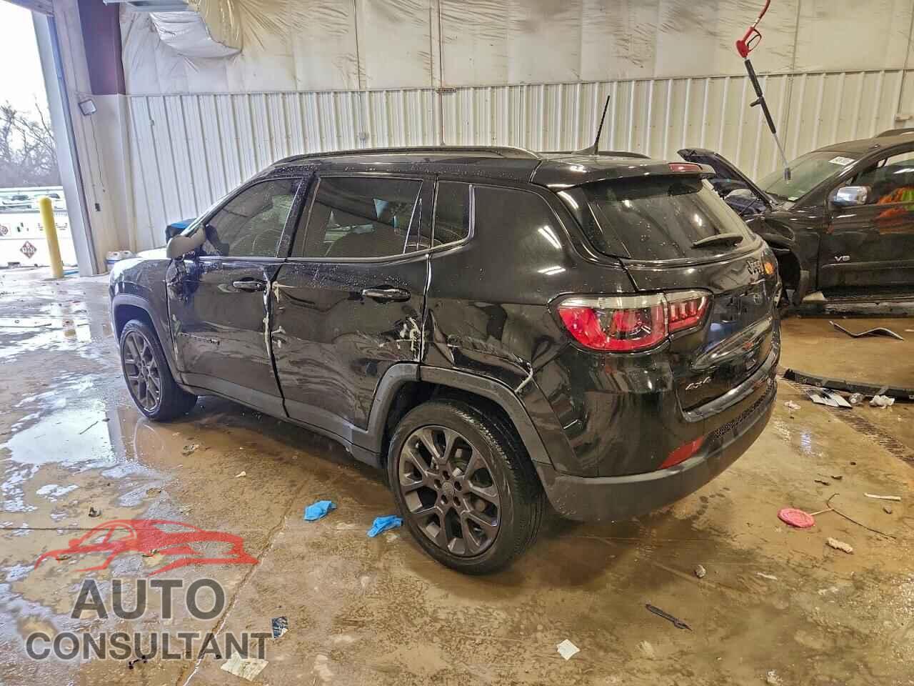 JEEP COMPASS 2021 - 3C4NJDEBXMT570679