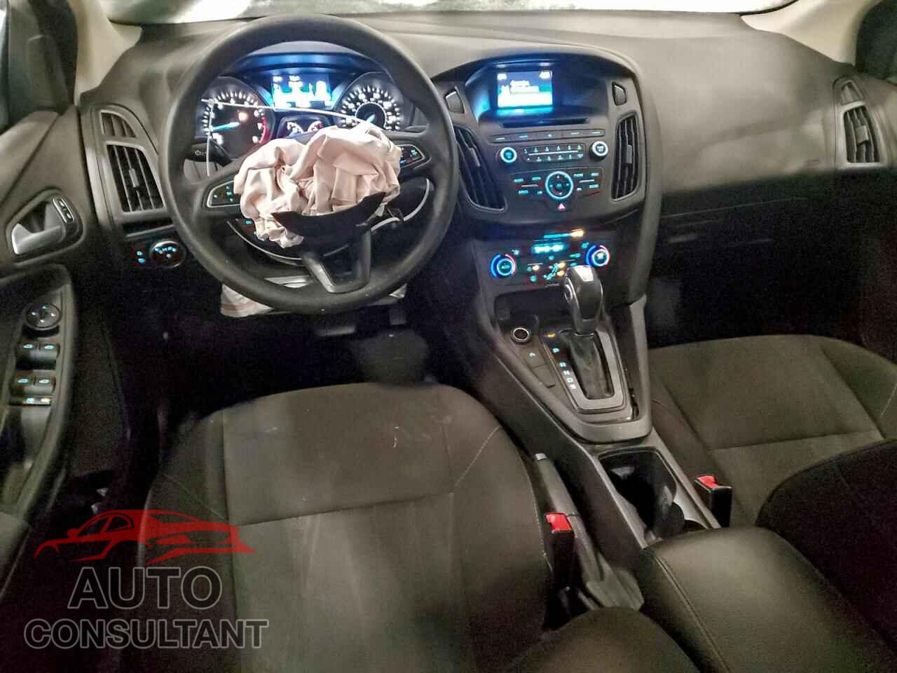 FORD FOCUS 2016 - 1FADP3FE0GL280681