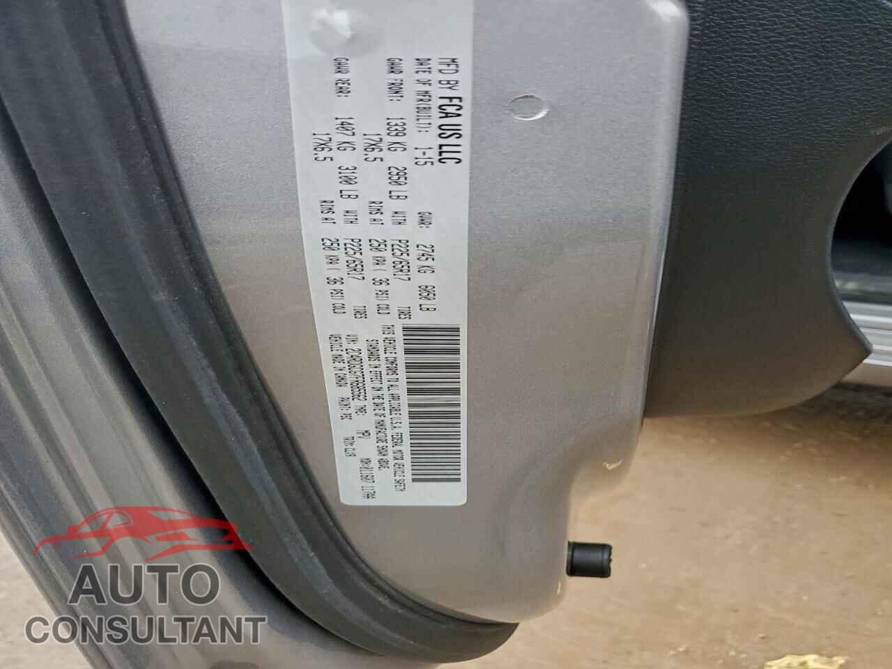 DODGE CARAVAN 2015 - 2C4RDGCG7FR685562