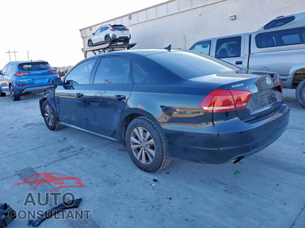 VOLKSWAGEN PASSAT 2015 - 1VWAT7A31FC092897