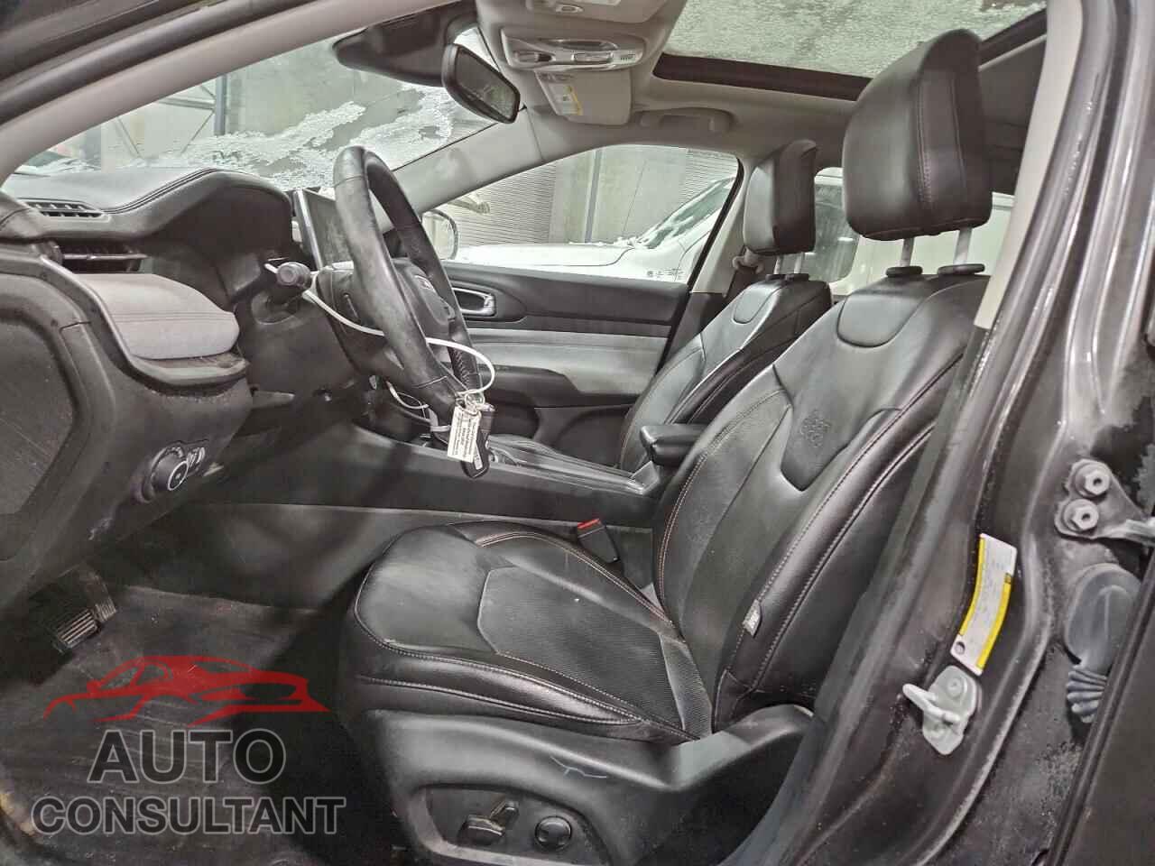 JEEP COMPASS 2022 - 3C4NJDFB8NT219155