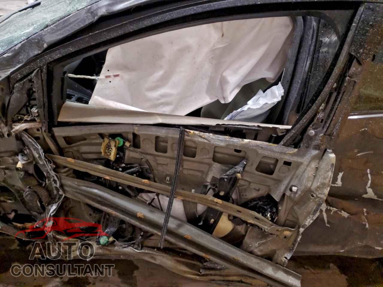 FORD FOCUS 2018 - 1FADP3FE6JL260989