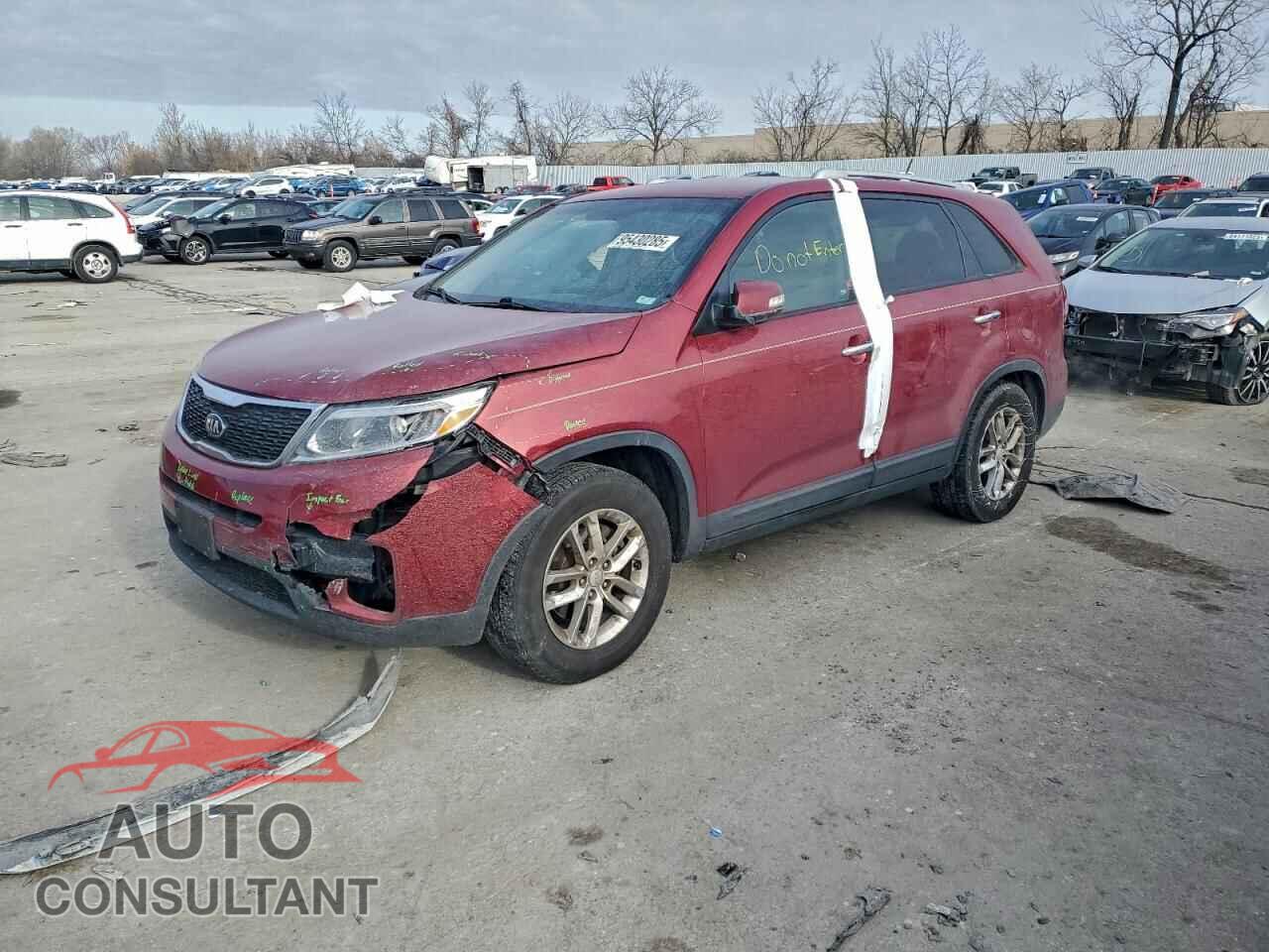 KIA SORENTO 2015 - 5XYKT3A65FG577405