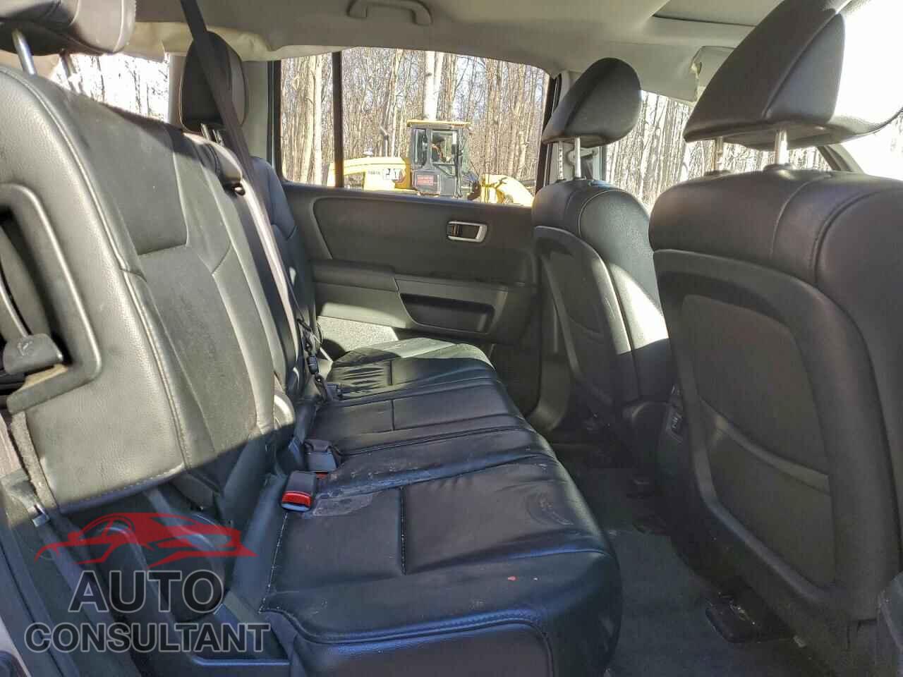 HONDA PILOT 2013 - 5FNYF4H7XDB059459