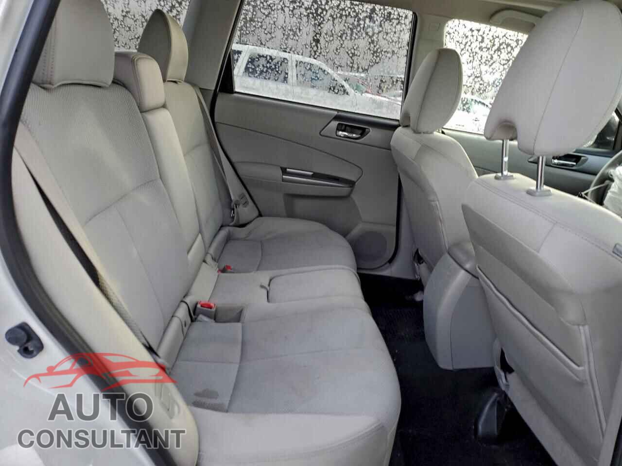 SUBARU FORESTER 2011 - JF2SHBDC4BH729917