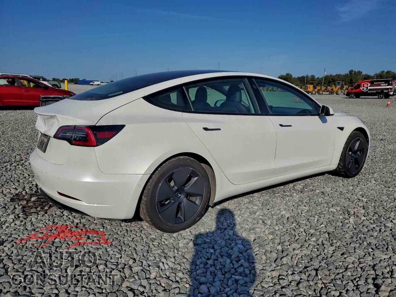 TESLA MODEL 3 2021 - 5YJ3E1EA3MF976206
