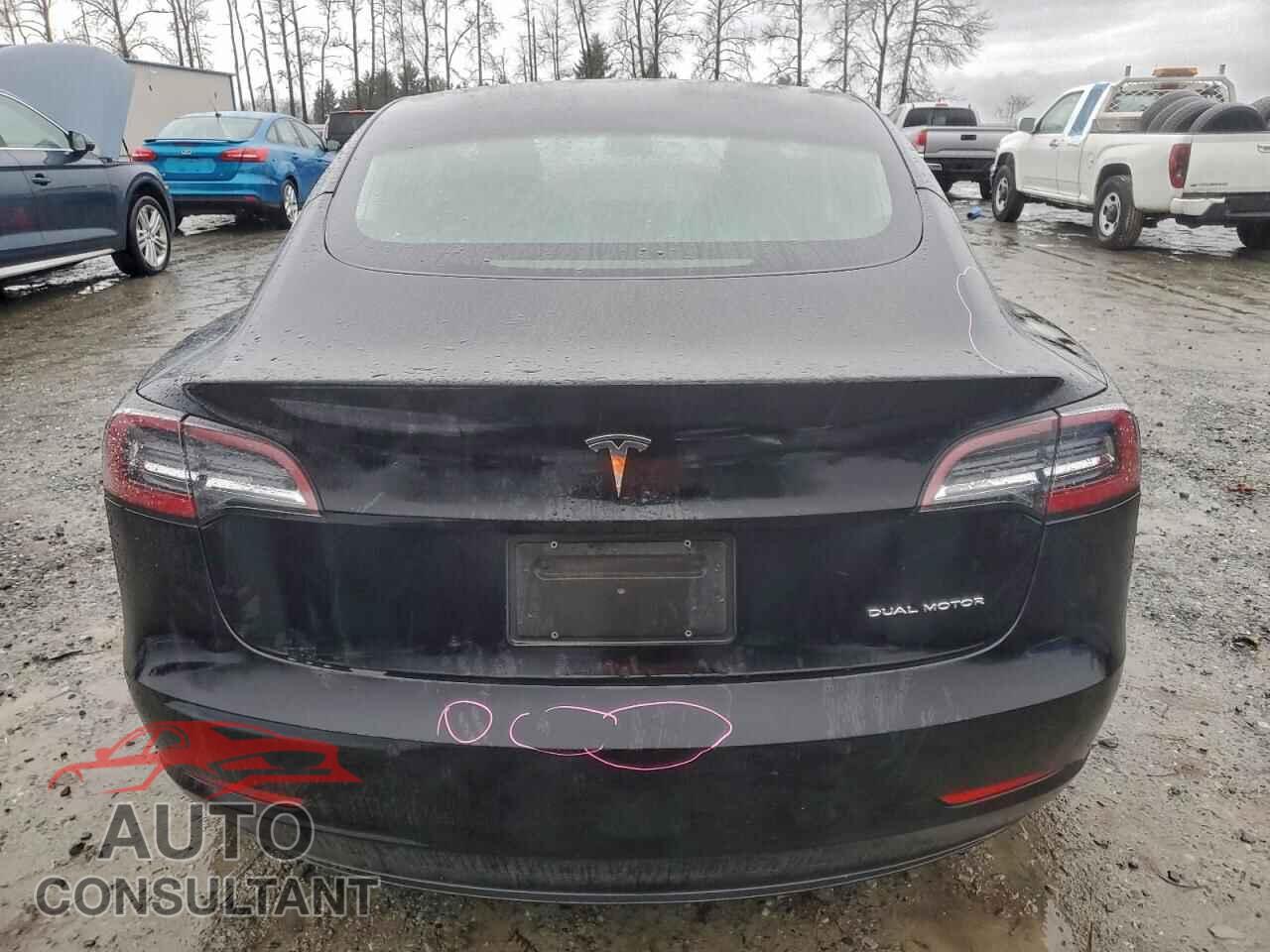 TESLA MODEL 3 2019 - 5YJ3E1EB7KF211988
