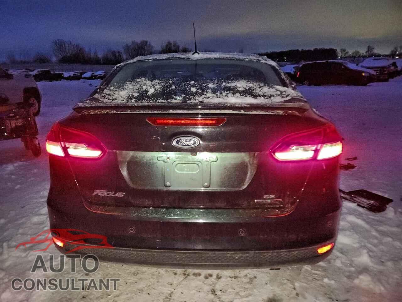 FORD FOCUS 2015 - 1FADP3F24FL201081