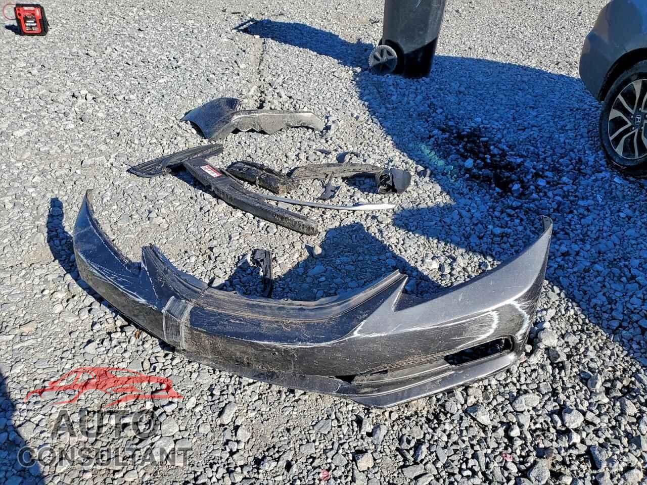 HONDA CIVIC 2013 - 2HGFB2F85DH517326