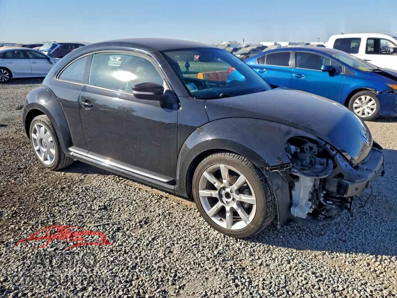 VOLKSWAGEN BEETLE 2012 - 3VWJP7AT7CM661010