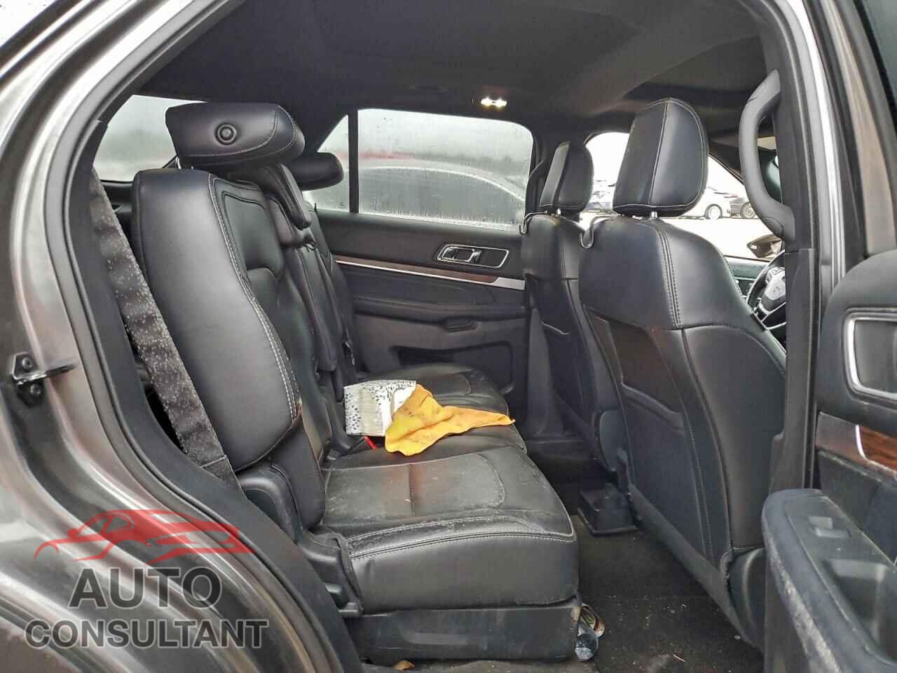 FORD EXPLORER 2018 - 1FM5K7F80JGA97436