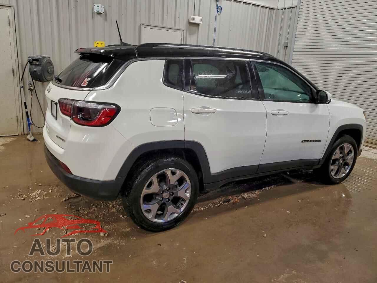 JEEP COMPASS 2021 - 3C4NJDCB2MT529529