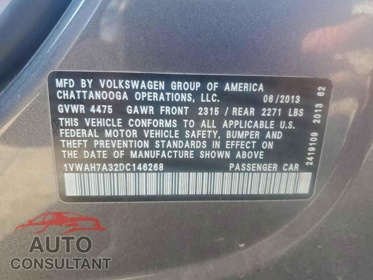 VOLKSWAGEN PASSAT 2013 - 1VWAH7A32DC146268