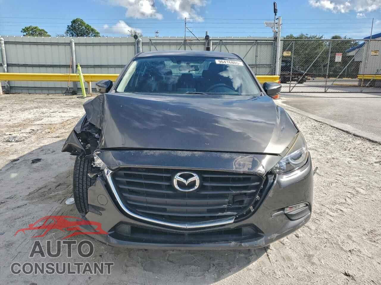 MAZDA 3 2017 - 3MZBN1U77HM132542