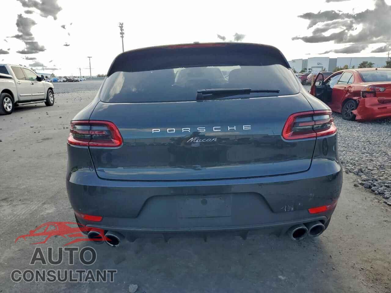 PORSCHE MACAN 2018 - WP1AA2A59JLB19770