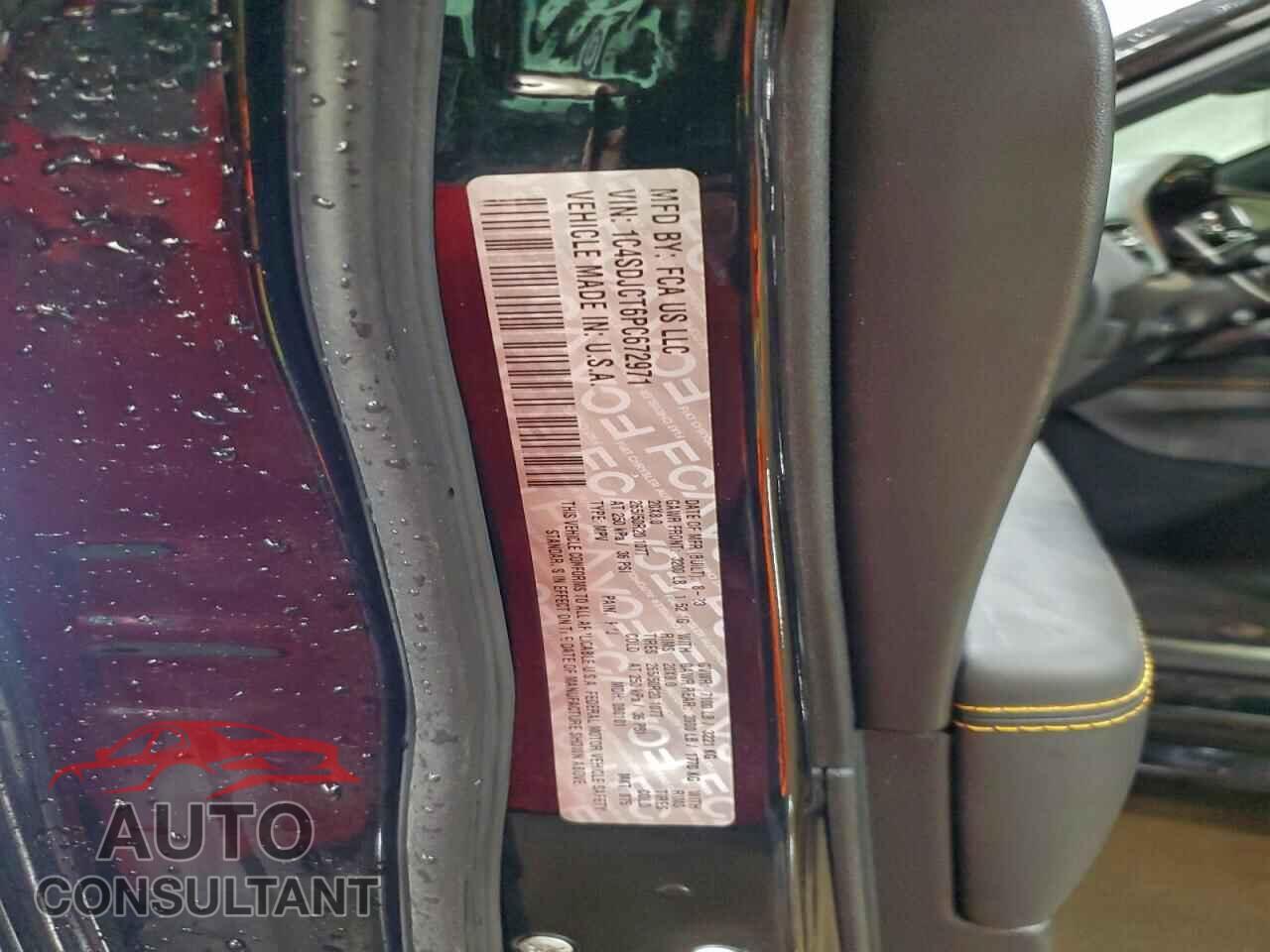 DODGE DURANGO 2023 - 1C4SDJCT6PC672971